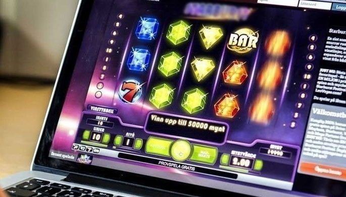 Stricter rules on all gambling ads pushed