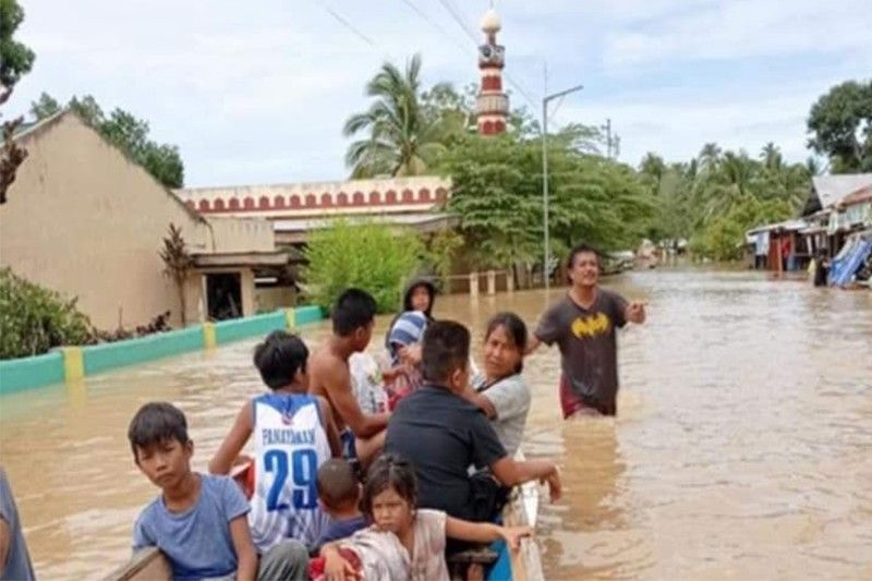 More Central Mindanao towns flooded due to heavy rains