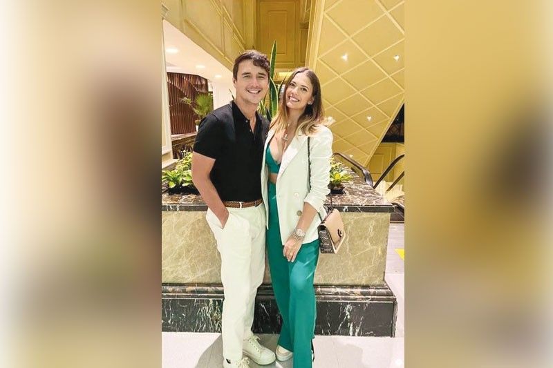 John at Priscilla nagkasundo na maghiwalay munaâ�¦aktor sinagot ang relasyon kay Lily Hallman