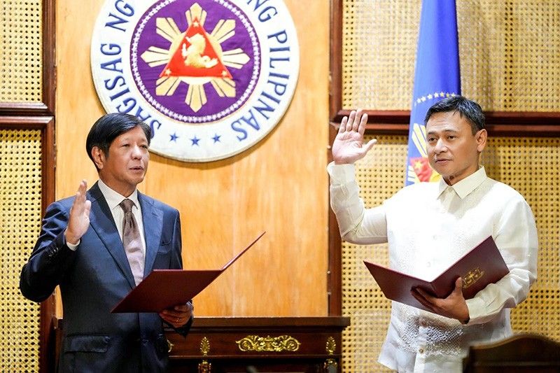 Sonny Angara sworn in as new DepEd secretary