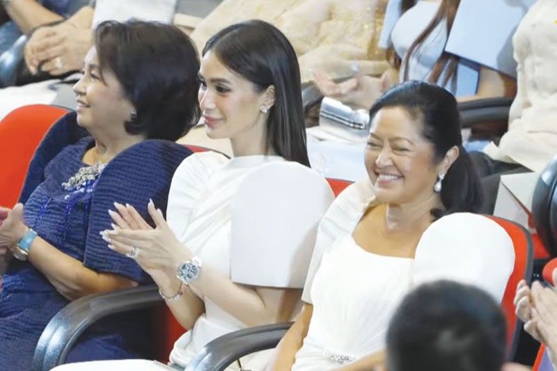 Outfit wala raw meaning...Heart super trending sa SONA; Sen. Imee napagkamalang sanggre