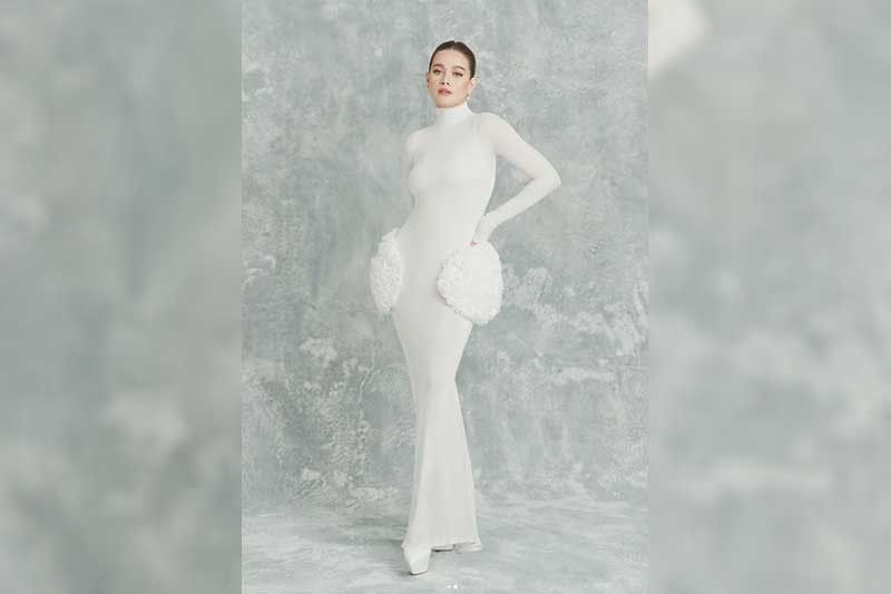 Chika ng mga online shopper... gown ni Bea, ang daming kapatid na mumurahin