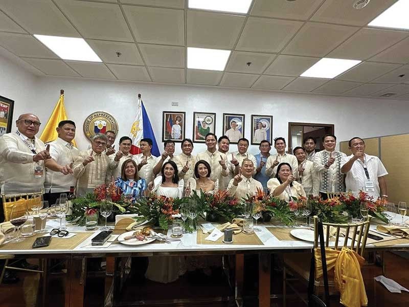 Lokal nga opisyales sa Sugbo natagbaw sa ikatulong SONA ni Marcos