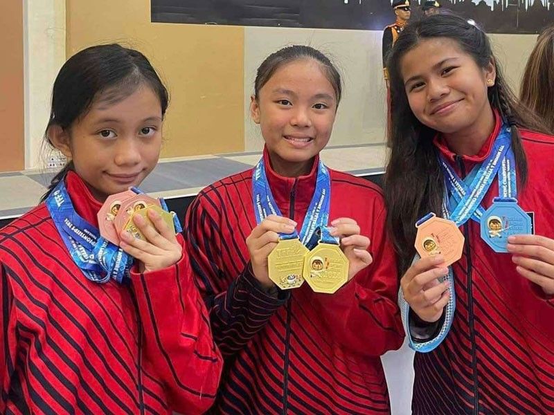 Galvez, Canlas strike gold in Thailand fencing joust