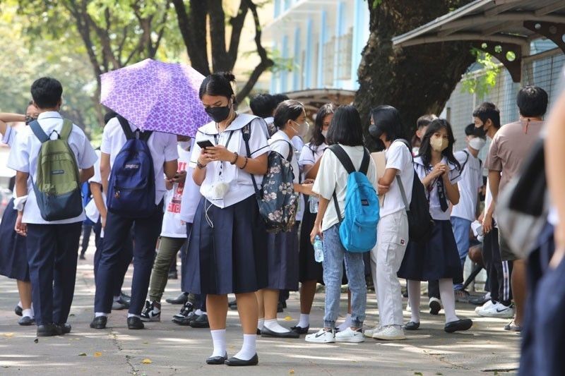 Klase sa public schools, tuloy sa Lunes