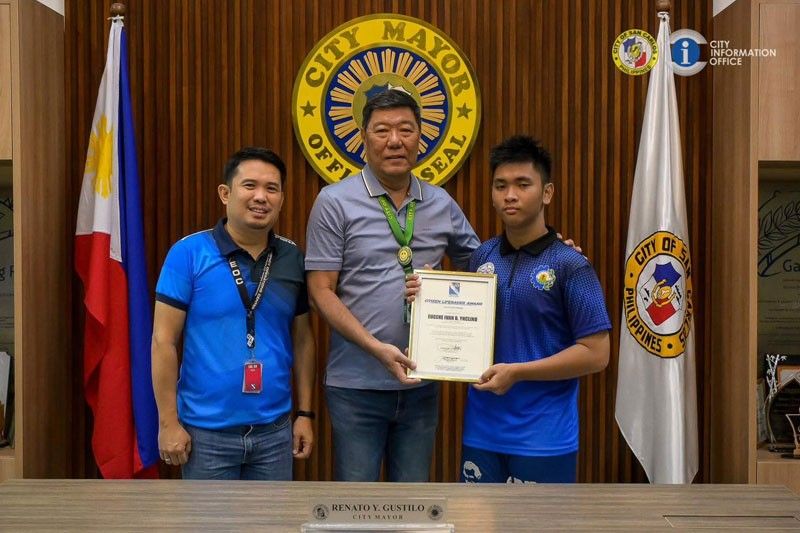 Talisay teen footballer honored for heroic act