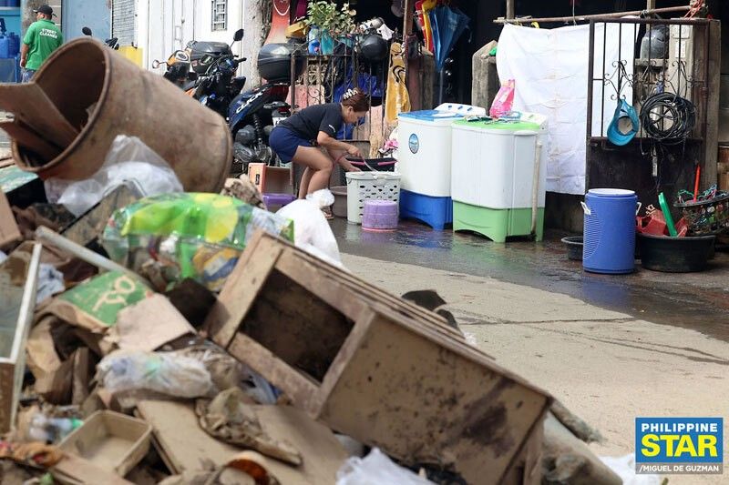 EU, US, UAE release aid for typhoon victims