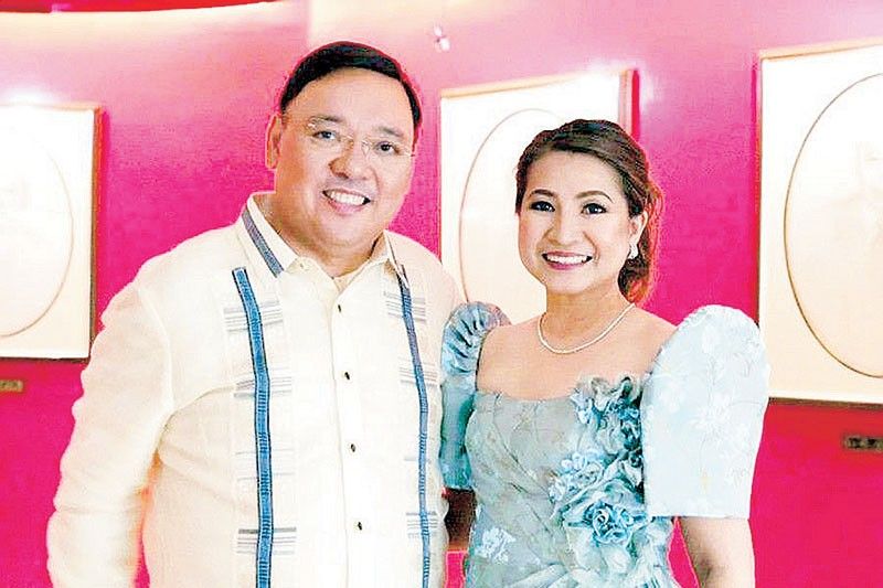 Roque, wife face PAOCC probe following arrest of fugitive | Philstar.com