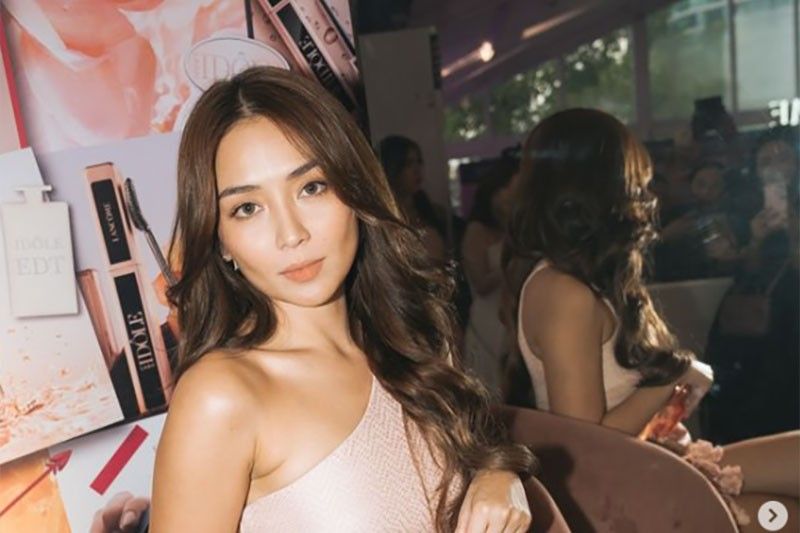 Pulitikong manliligaw ni Kathryn, biglang nag-trending