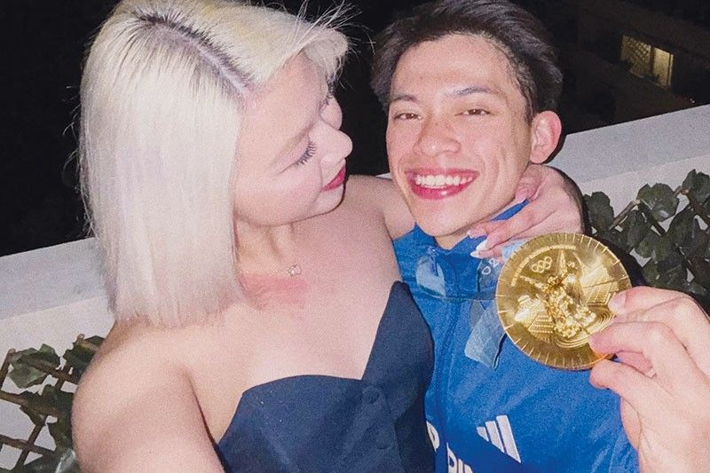 Gold medal ni Carlos, may katapat daw na P100 milyon?! | Pilipino Star ...