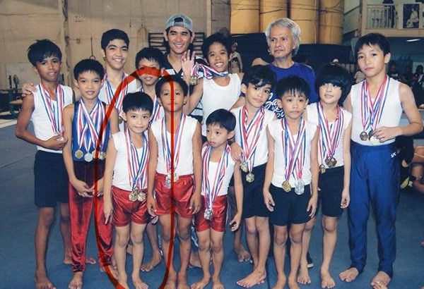 Photo of young Carlos Yulo with street kids as training buddies goes viral