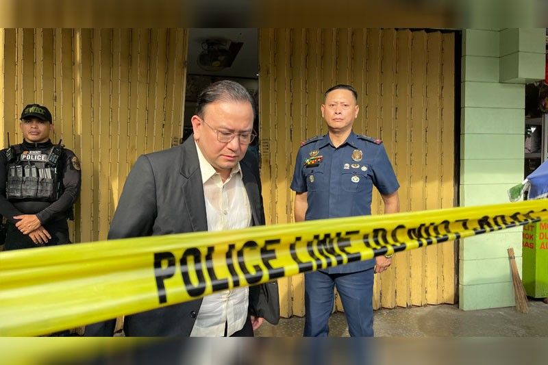 2 pawnshops lose P15M jewelry to robbers: Gone in seconds