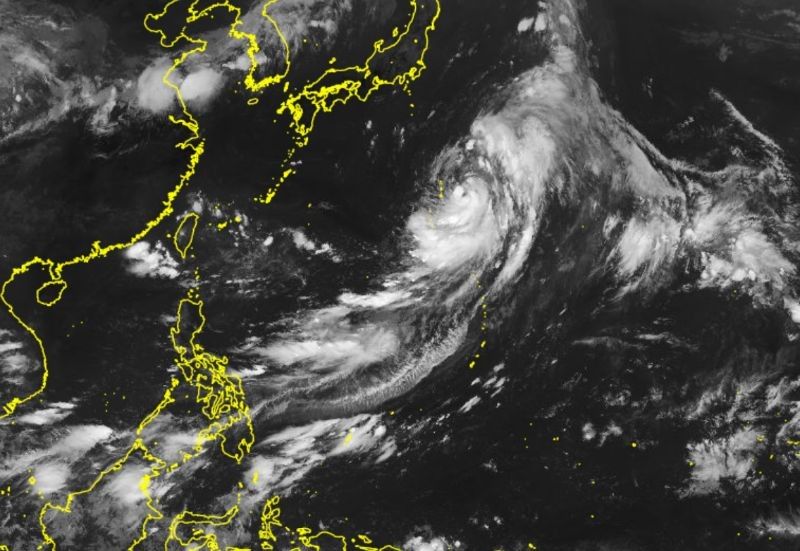 'Habagat' causing rains while new storm remains outside PAR
