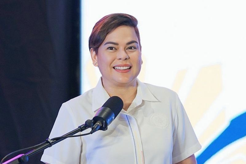 After DepEd exit, Saraâ��s satisfaction rating plummets