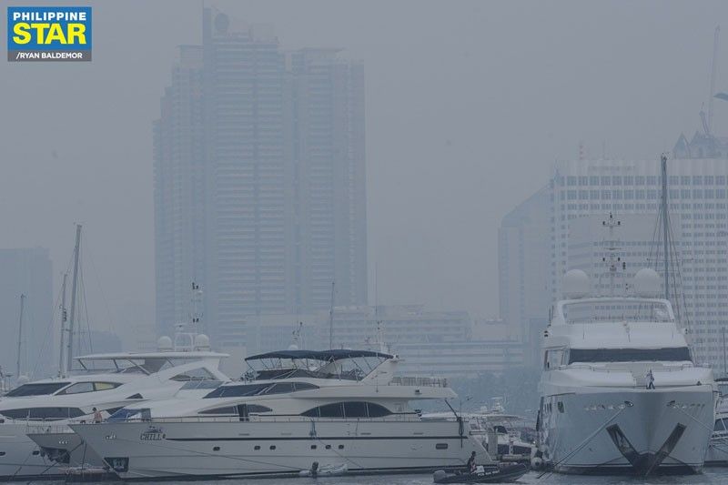 Haze in Metro Manila caused by vog â�� DENR