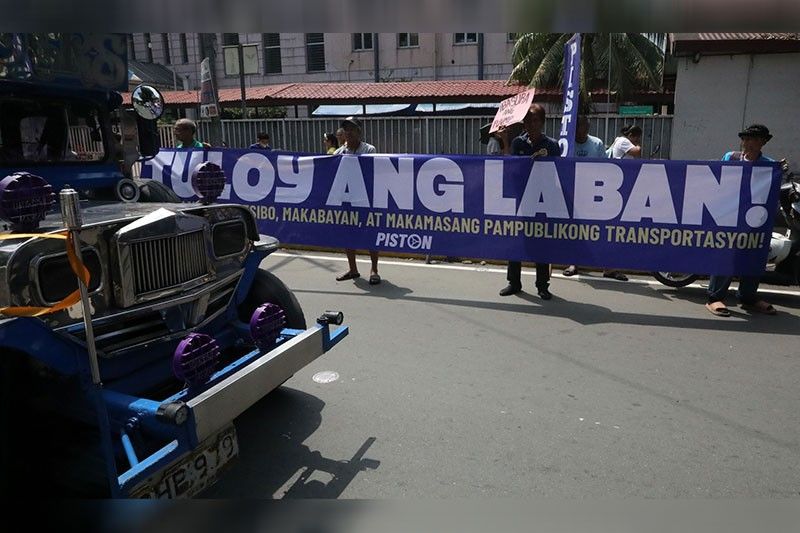 Jeepney groups press SC on PTMP injunction