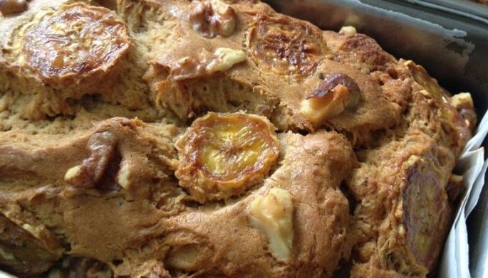 'Fruitcake Queen' shares Banana Cake recipe