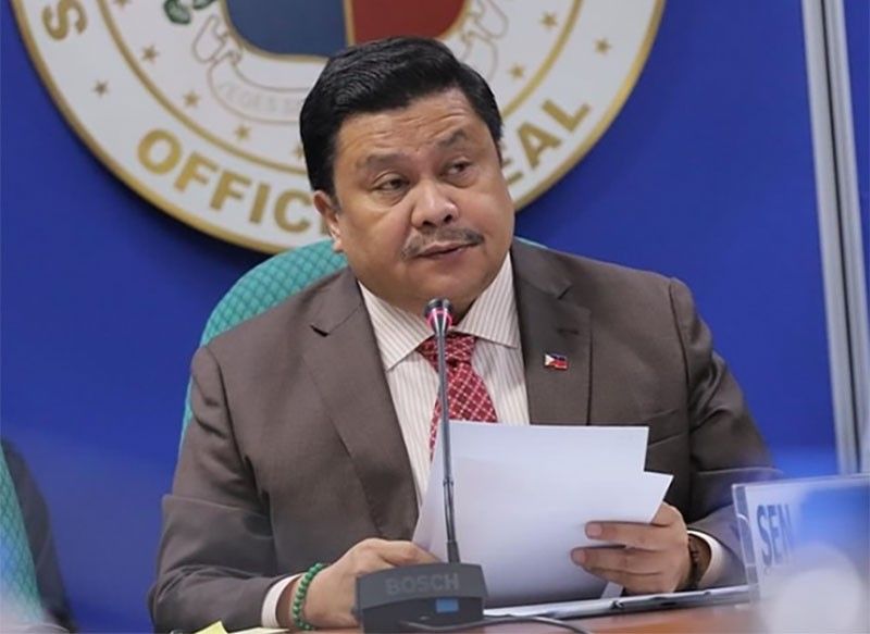 Sen. Jinggoy, nangatwiran sa ginawa kay Gerald