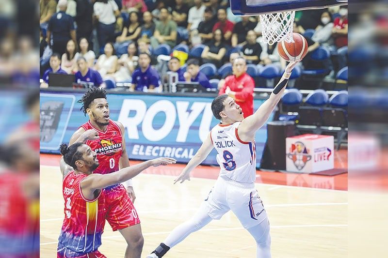 NLEX umeskapo sa Phoenix