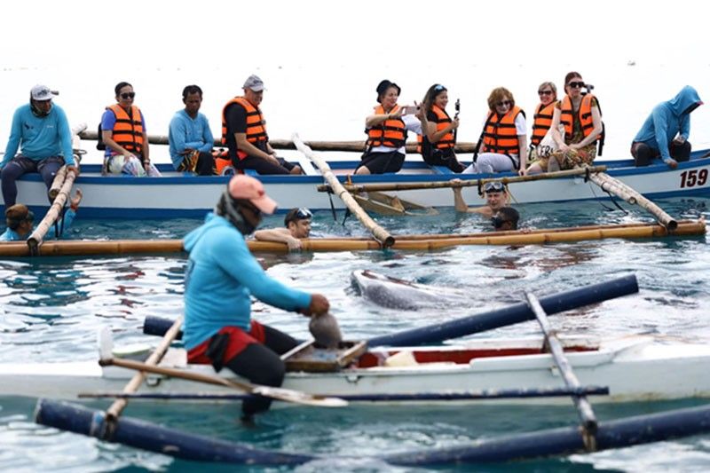 Mga delegado gikan sa Russia gisuroy sa mga tourist spot sa Sugbo