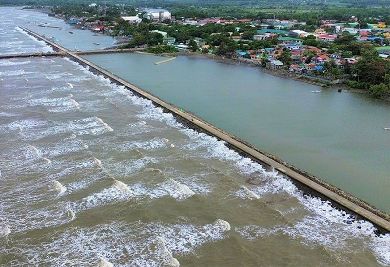 P87 million Negros seawall completed