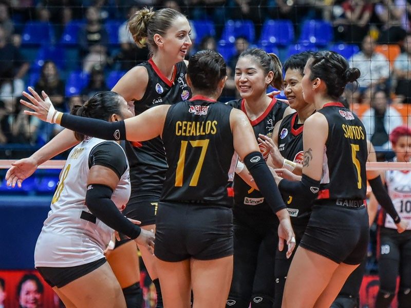 Unfazed vs unbeaten Akari, PLDT throws records out of the window