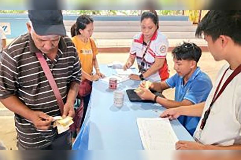 Dialysis patients tumanggap ng cash aid sa Nueva Vizcaya