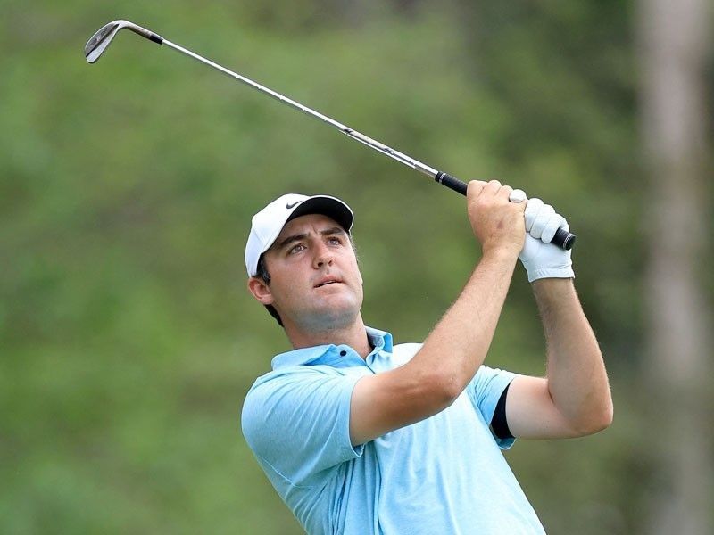 Scheffler takes five shot lead into final round of Tour Championship