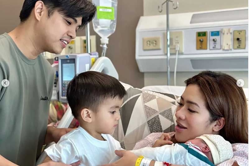 Angeline, pinagdiwang ang pagiging nanay