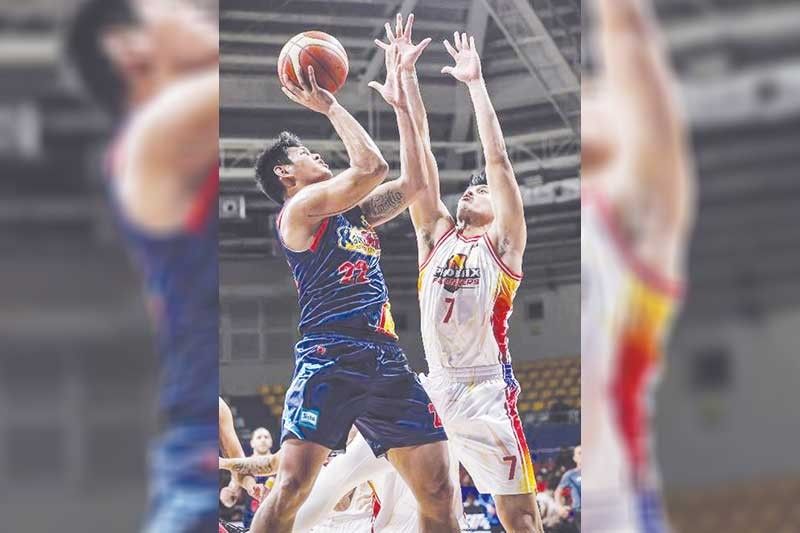 Rain or Shine ibinagsak ang Phoenix; SMB kontra NLEX sa Cagayan De Oro