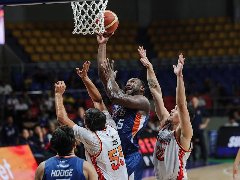 Durham powers Bolts past Batang Pier