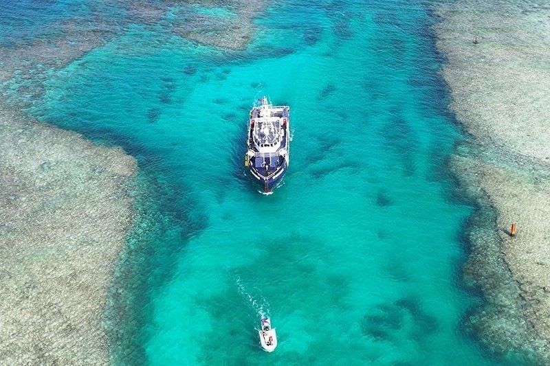 ‘6 Chinese ships return to Panatag Shoal’ | Philstar.com