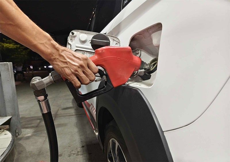 Pump prices down by P1.55