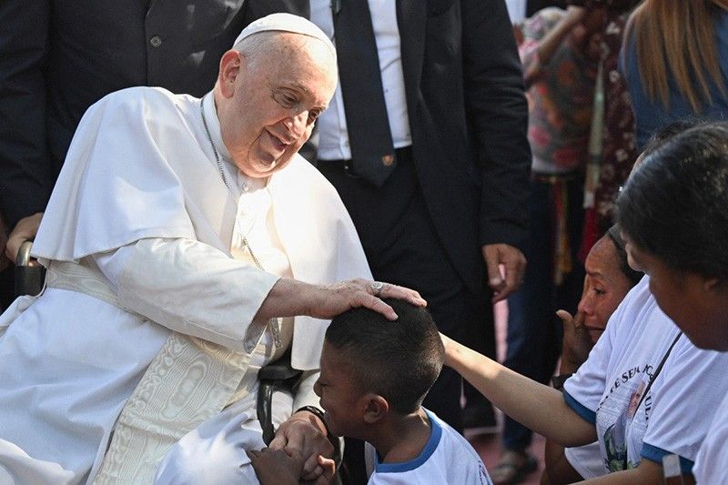 Pope Francis set for huge East Timor mass, half of nation expected