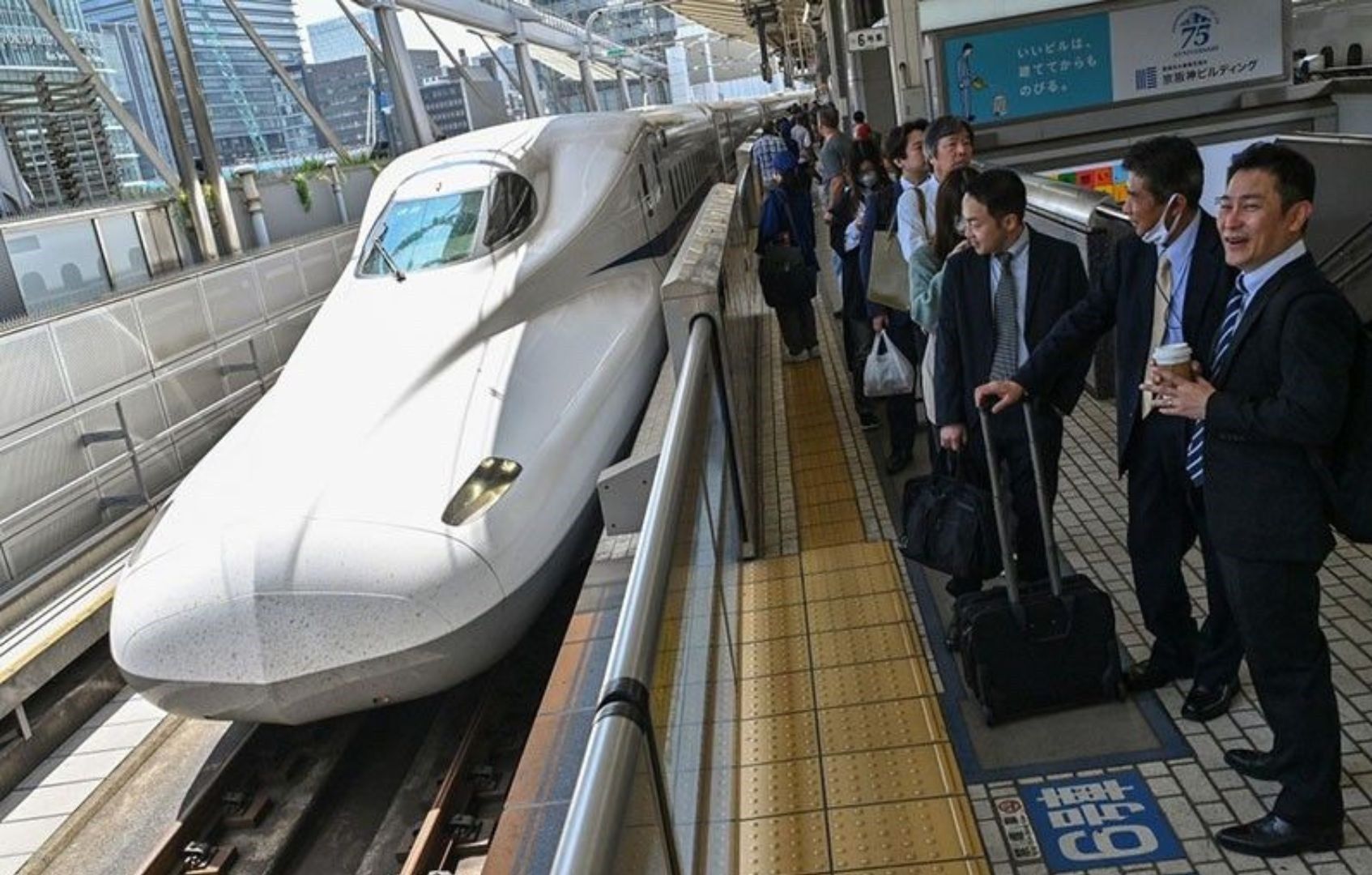 Japan plans driverless bullet trains