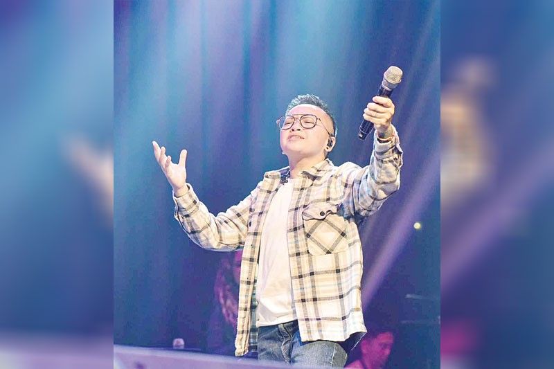 Ice Seguerra marks 41st birthday with full-packed videoke concert