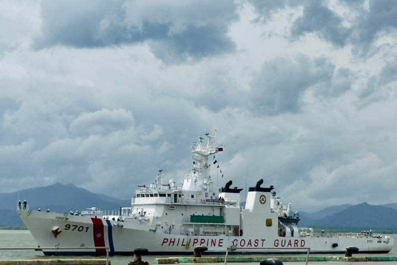 Coast Guard's BRP Teresa Magbanua left Escoda Shoal due to 'bad weather' â�� official