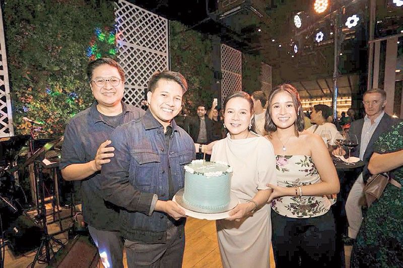 FromÂ kare-kareÂ to karaoke: The Grace Poe we donâ��t know