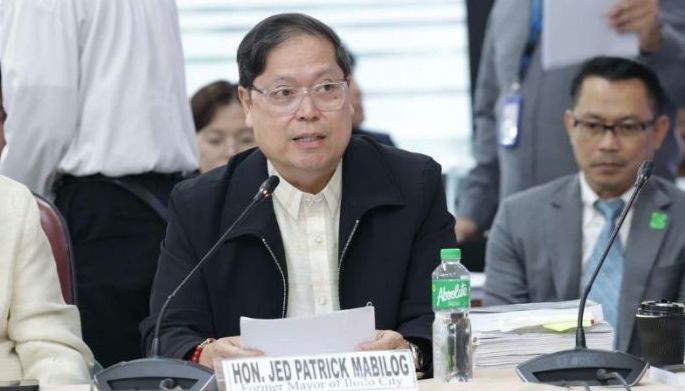 Former Iloilo City Mayor Jed Mabilog attends the public hearing of the House's quadcom on Sept. 19, 2024.