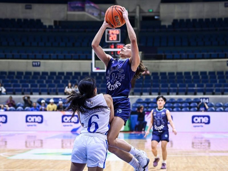 Lady Falcons rally to edge Blue Eagles