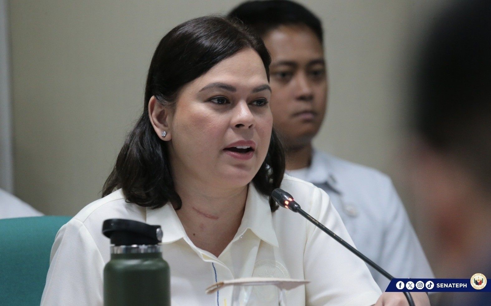 VP Sara â��nag-beachâ��, no-show sa budget hearing