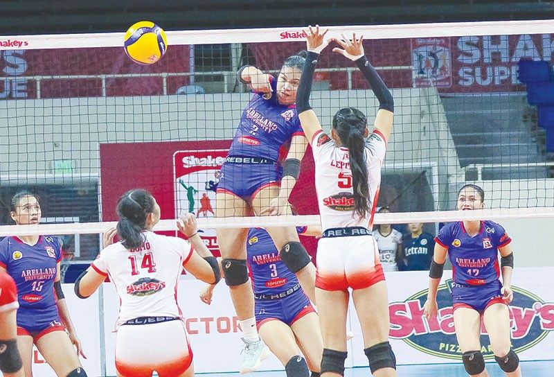 Lady Generals â��di nakaporma sa Lady Chiefs