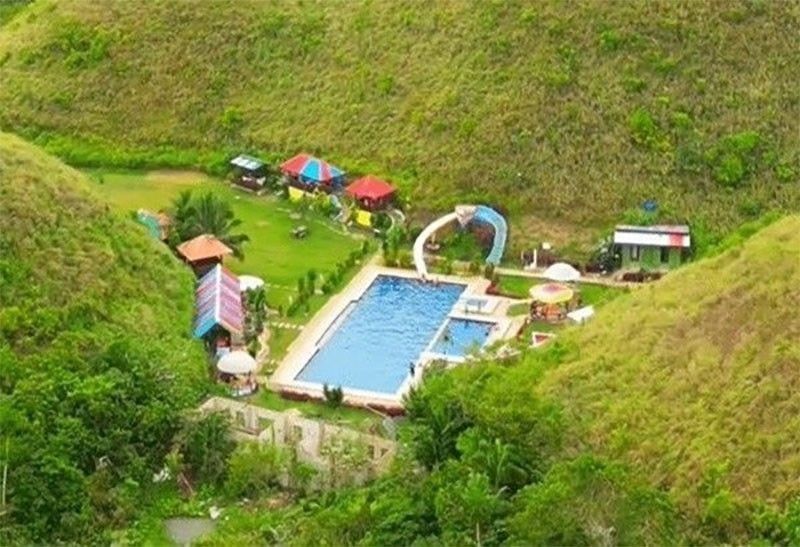 Suspension lifted vs Bohol execs in Chocolate Hills case