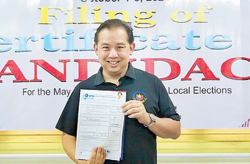 Romualdez leads colleagues in filing COC