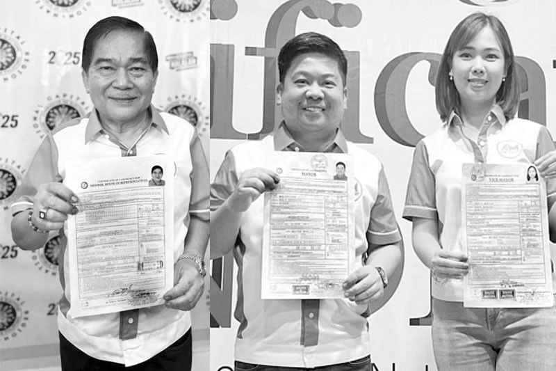 Caloocan Mayor Along, Cong. Oca naghain ng COC