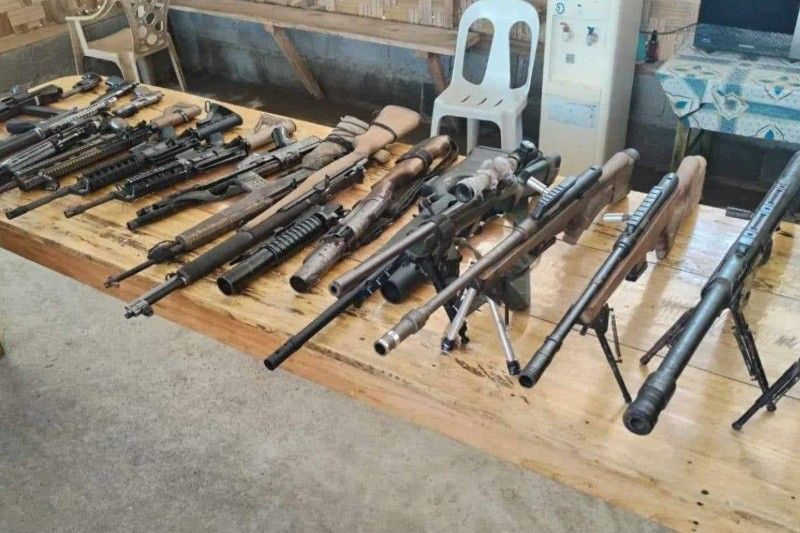 Cotabato City residents surrender 23 firearms to Marines