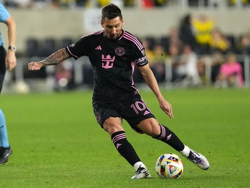 Messi scores brace as Miami clinches MLS Supporters' Shield