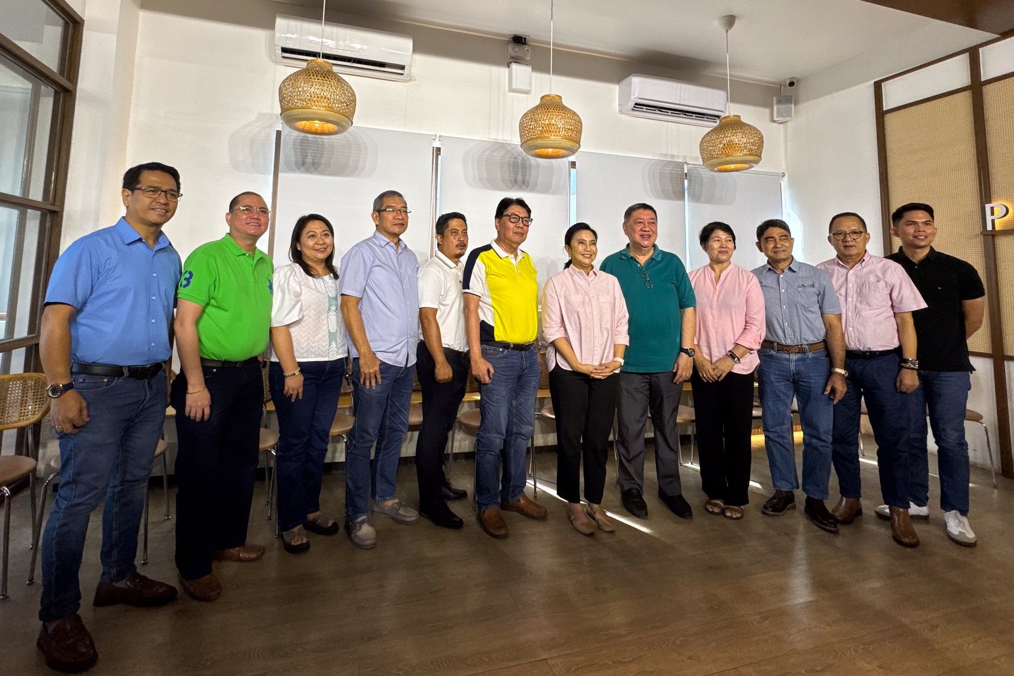 Leni Robredo runs for Naga Mayor, announces local slate