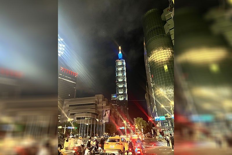 Taipei 101 & the memories of Candidaâ��s dusters