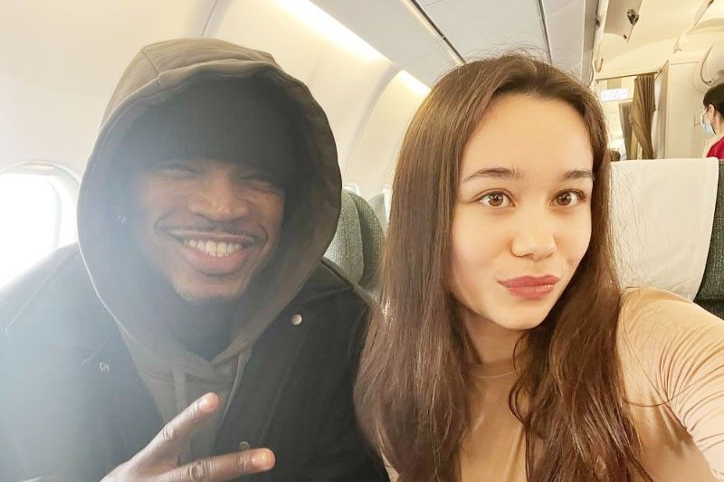 Geraldine, naka-chika si Ne-Yo sa business class